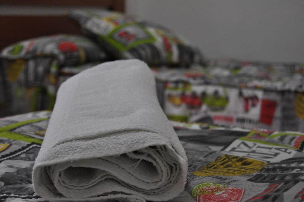 Hostal Helena Madrid Rum bild